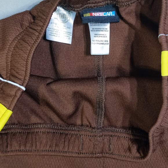 NASCAR m&m's Racing Kyle Busch 18 shorts boys XL(18-20) brown yellow - Picture 10 of 14